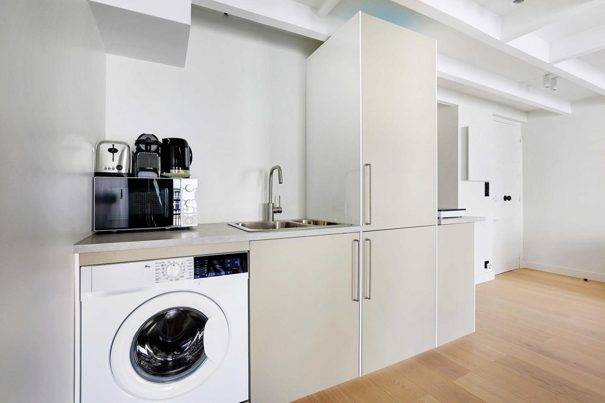 Charming Air-conditioned For A Cosy Atmosphere Appartement Parijs