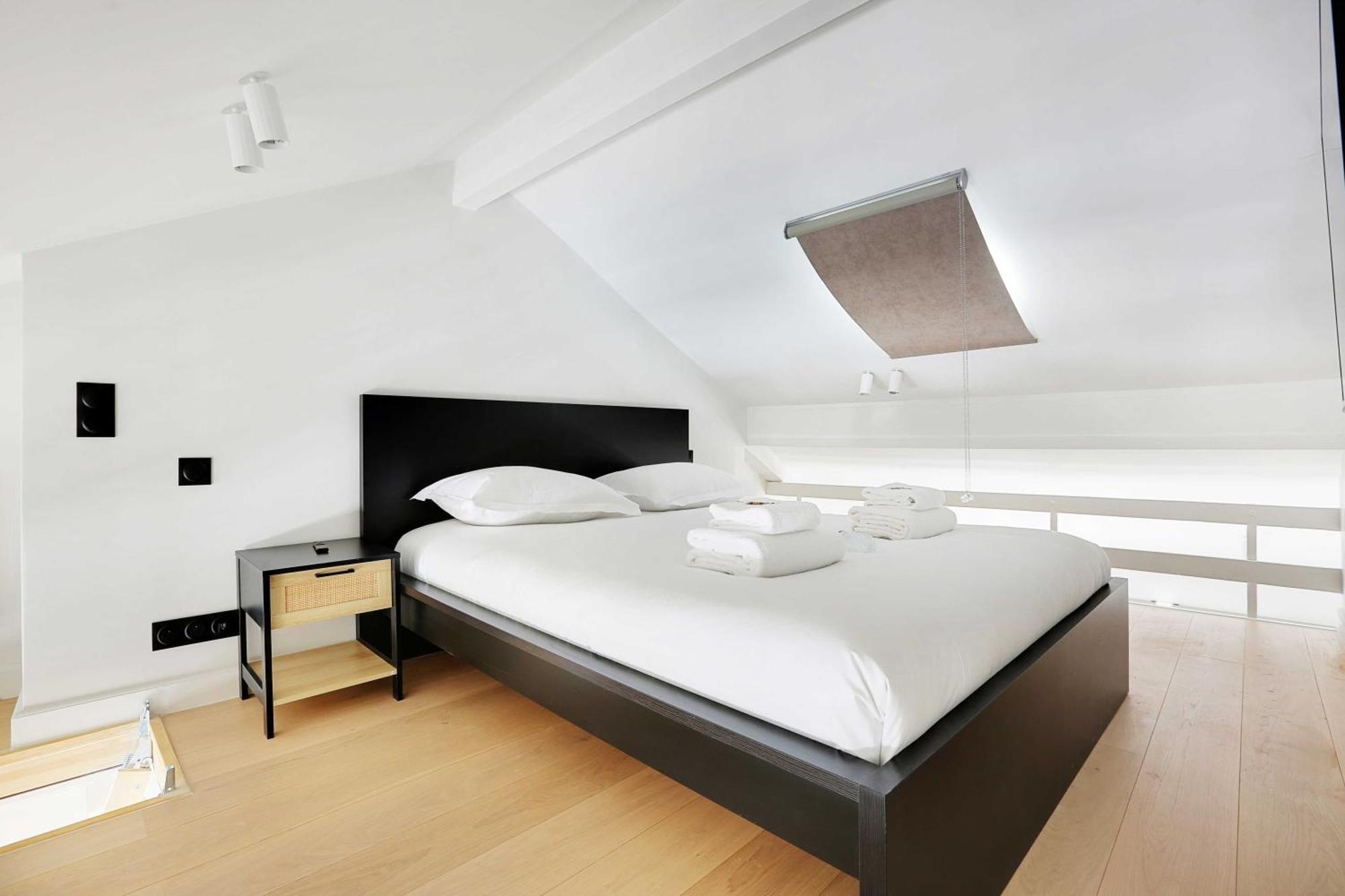 Appartement Charming Air-conditioned For A Cosy Atmosphere Parijs