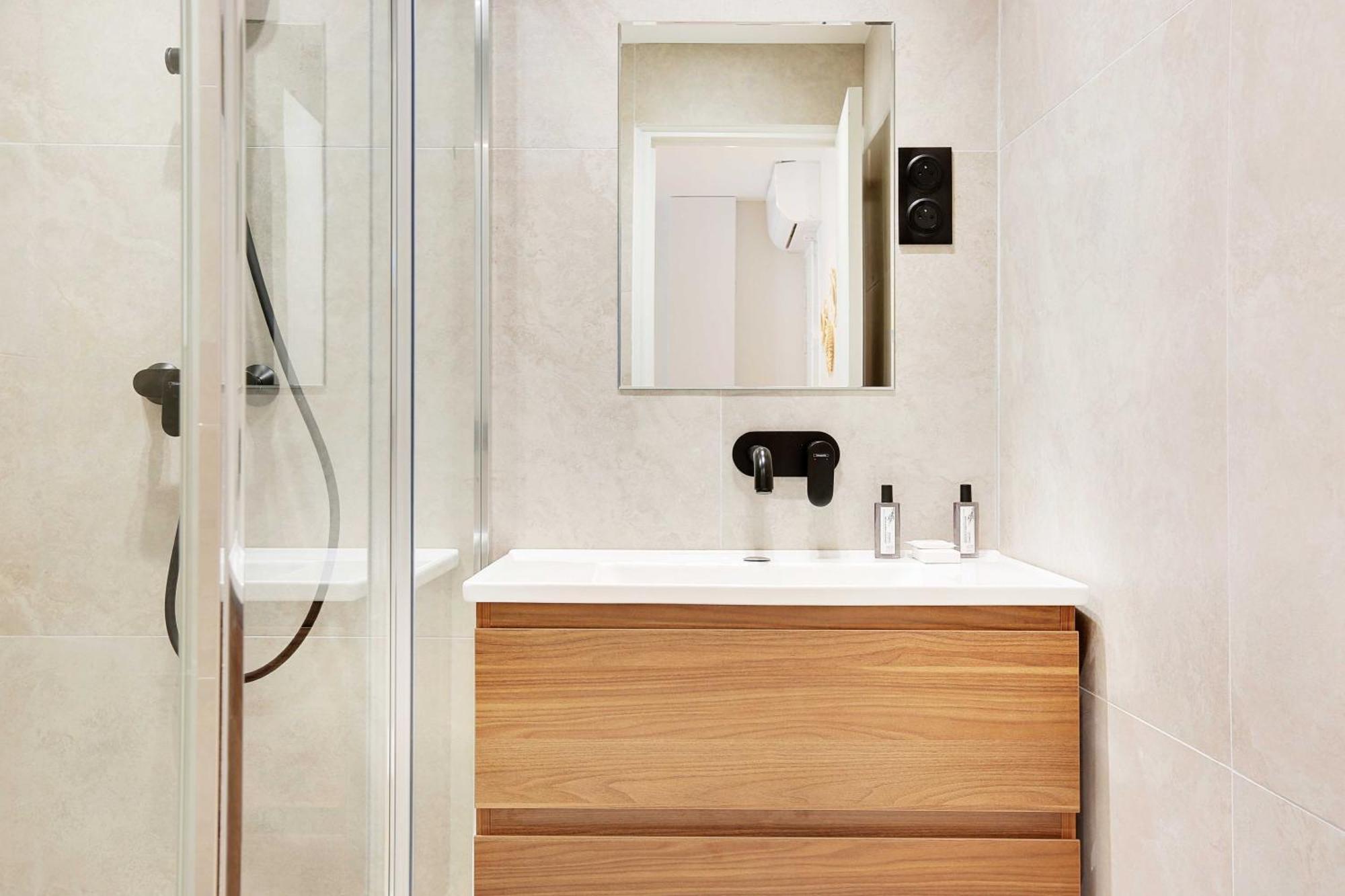 Charming Air-conditioned For A Cosy Atmosphere Appartement